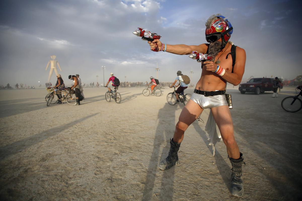 dale sarver recommends burning man 2016 nude photos pic