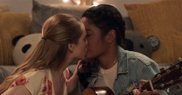 amy mote recommends lesbian kissing booth pic