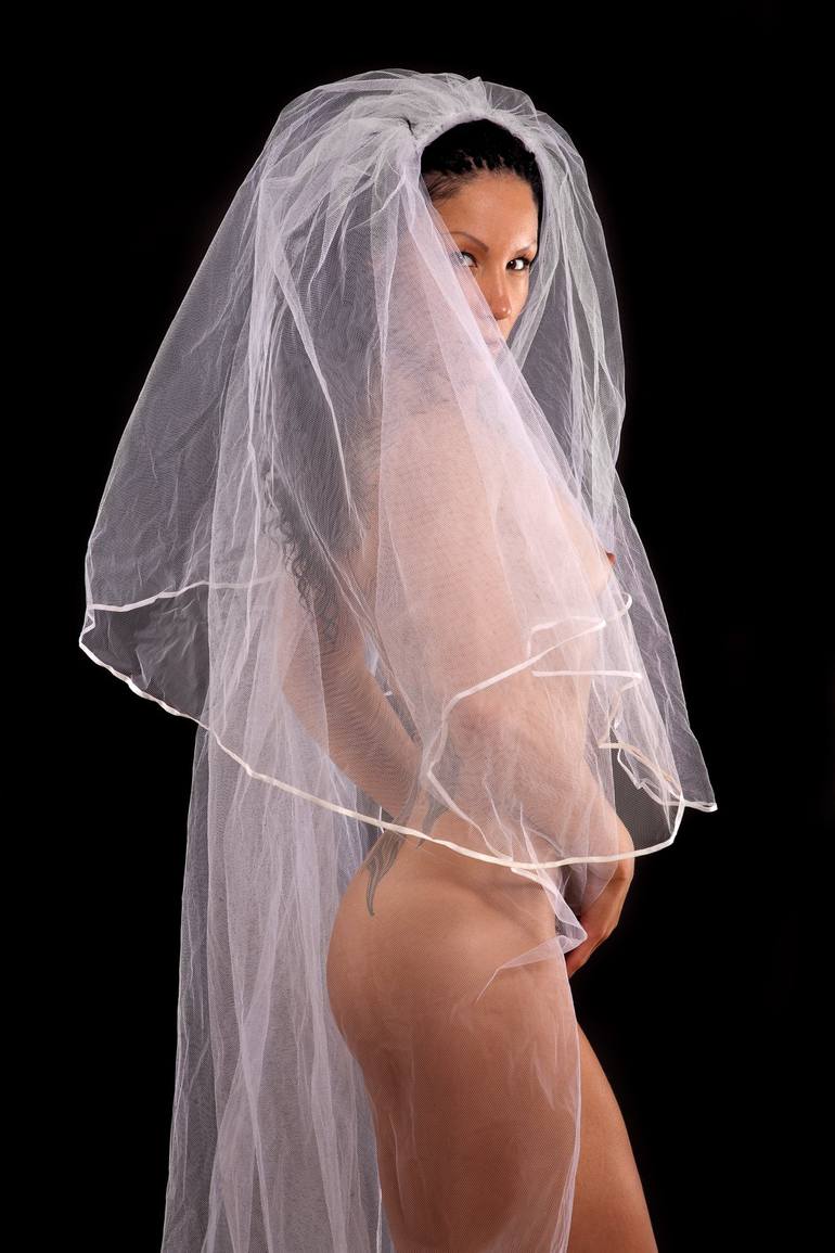 cristina zamorano recommends Naked Bride Pics