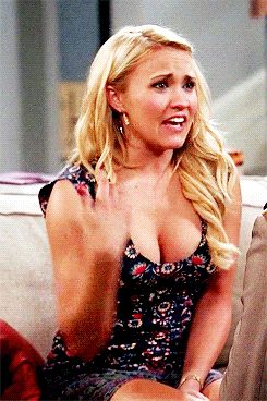 dimitris karetsos recommends Emily Osment Tits