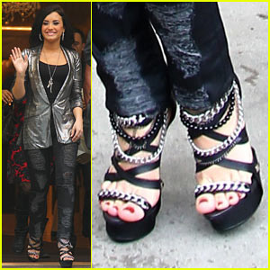 al jan recommends Demi Lovato Feet