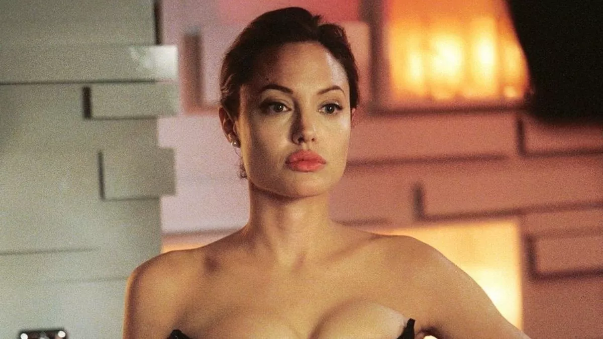 aliya fahim recommends angelina jolie sexy movies pic