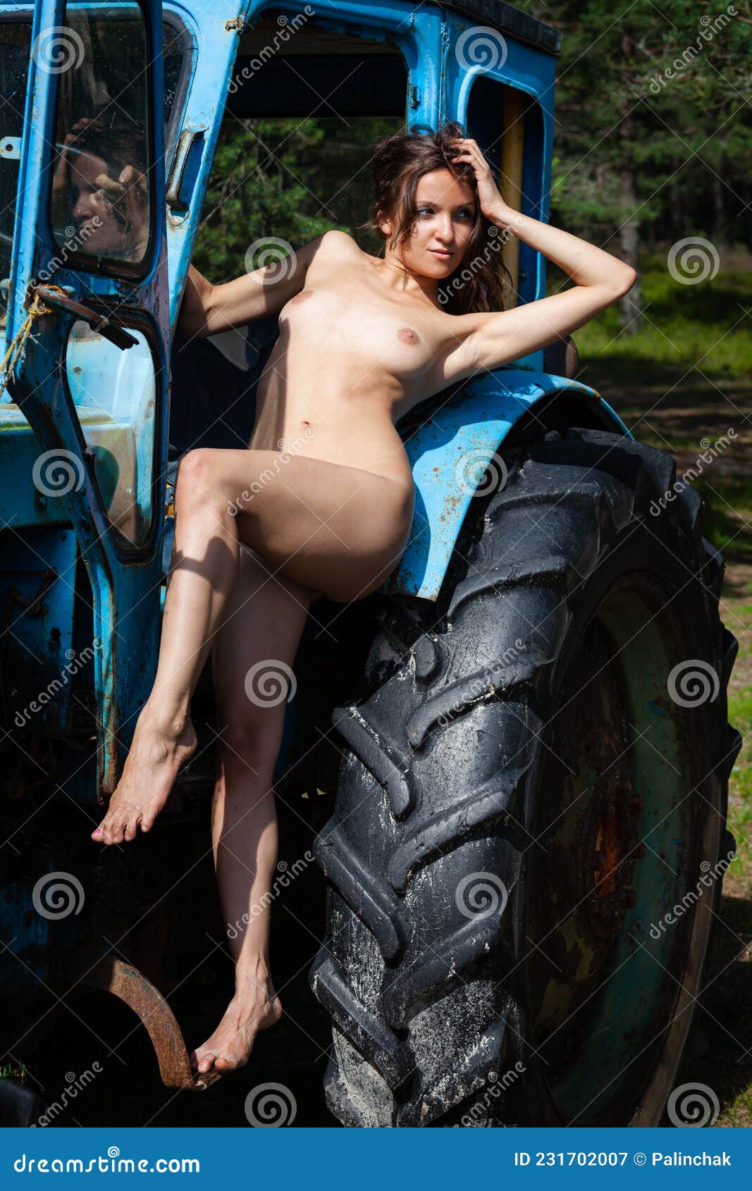 Nude Women On Tractors face meme