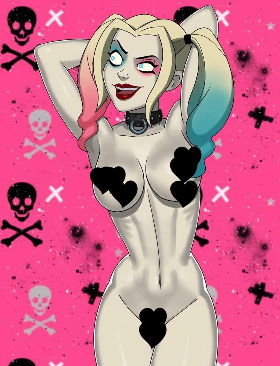 courtney molnar recommends harley quinn tits pic