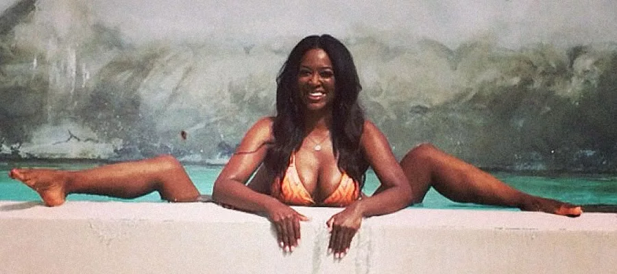 aliza recommends kenya moore naked photos pic