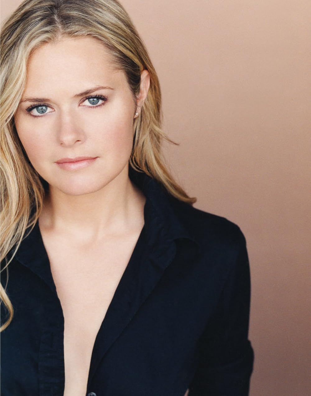 bev middlebrook recommends maggie lawson sexy pic