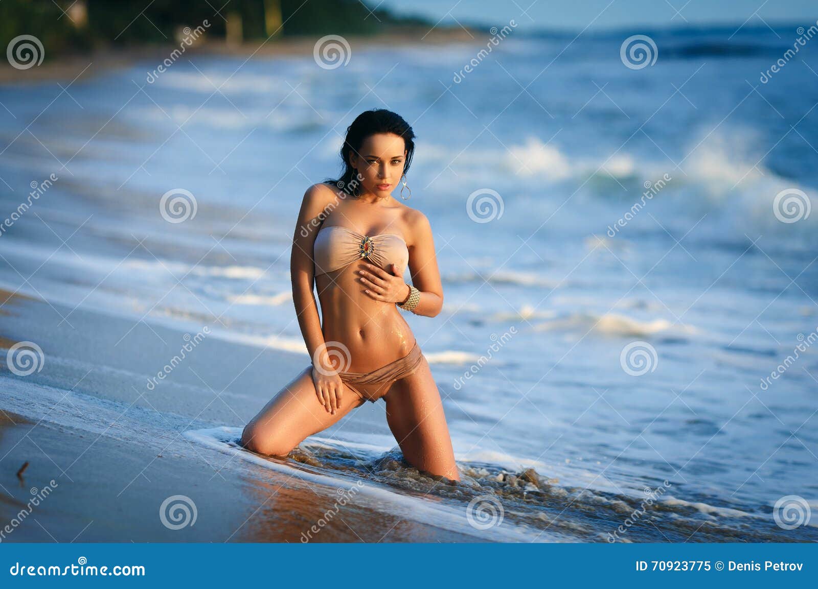 aiza marfil recommends Sexy Nudist Beach