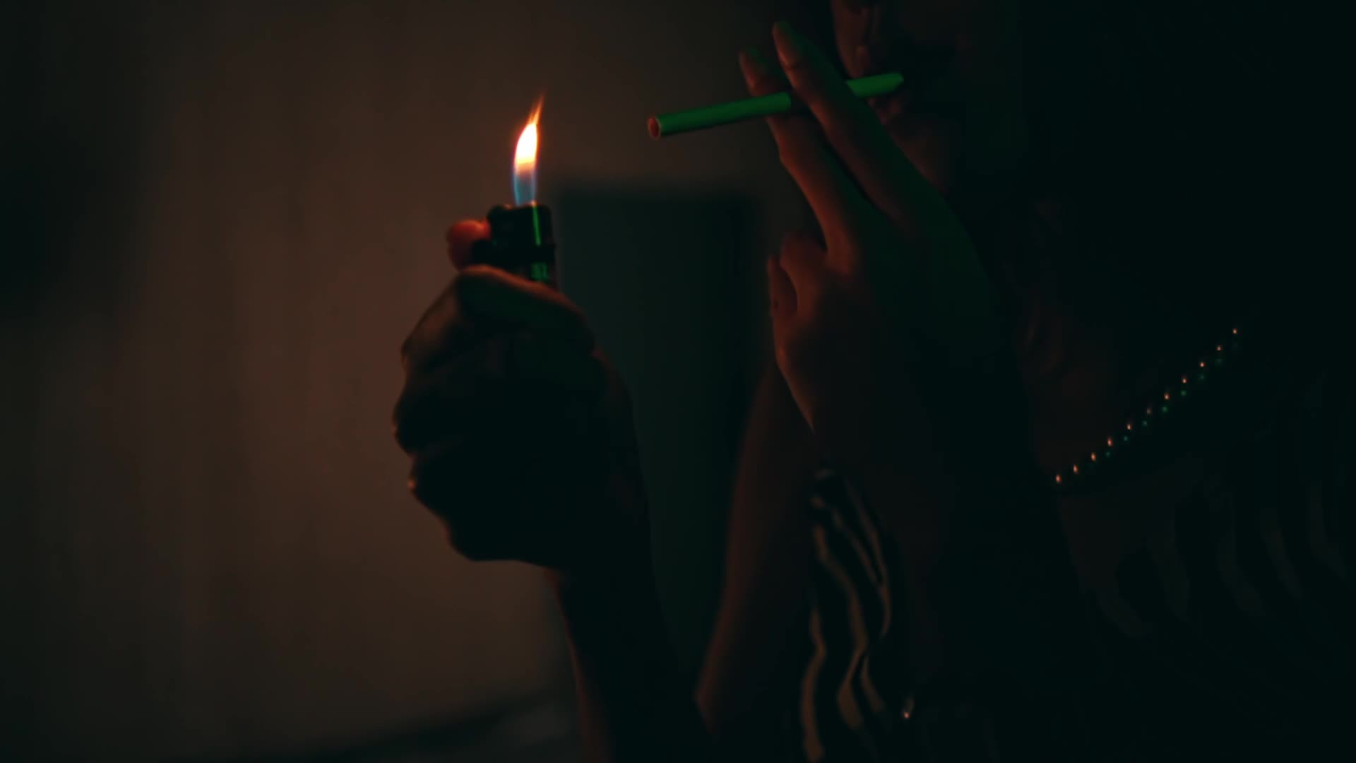 Sexy Smoking Women Videos naken norsk