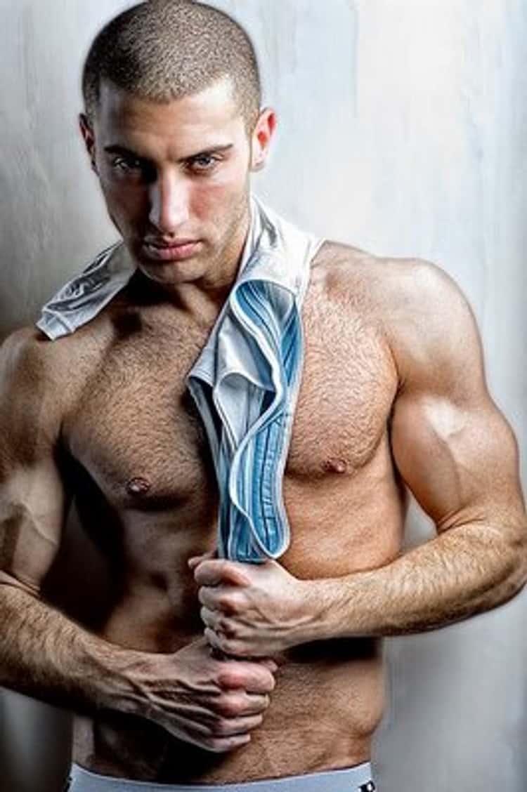 hot muscle hairy men