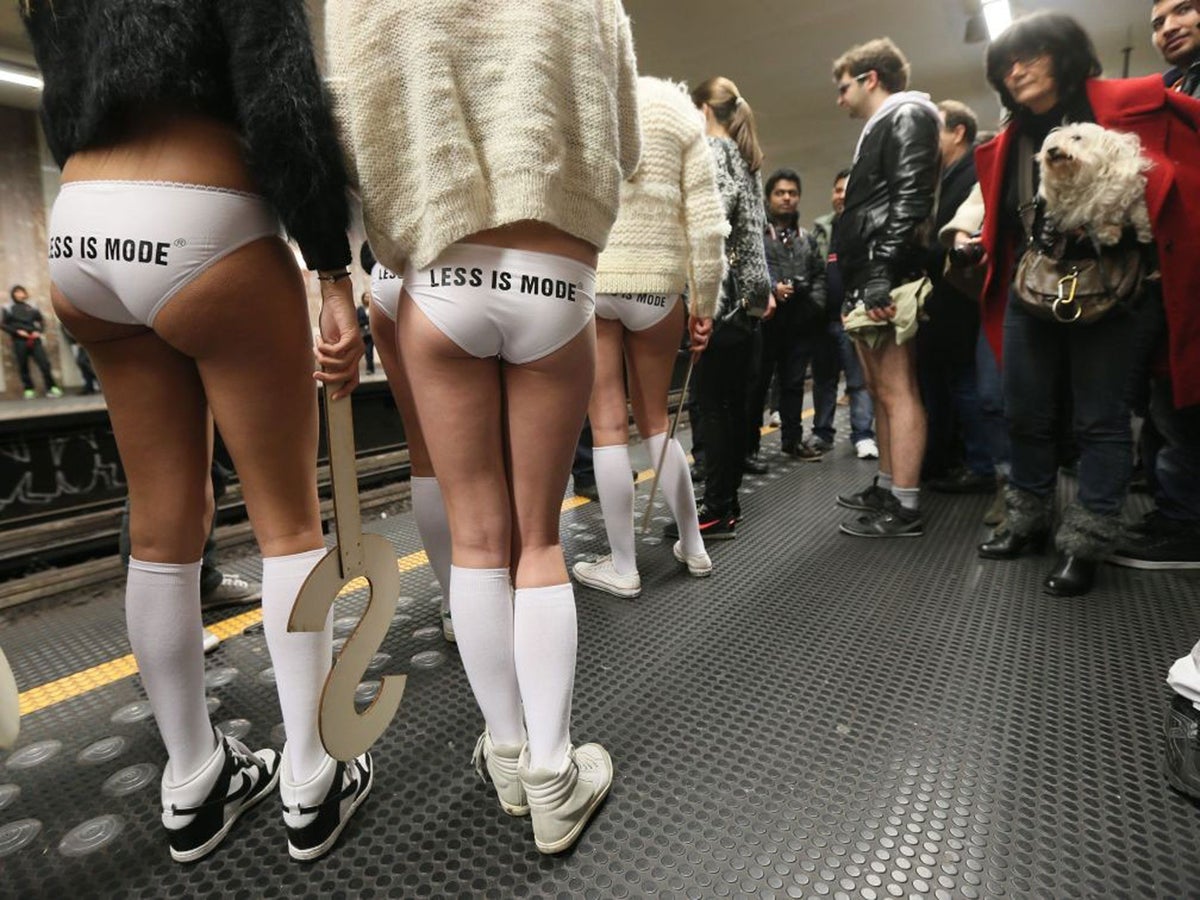 chris grigg recommends teens no pants pic