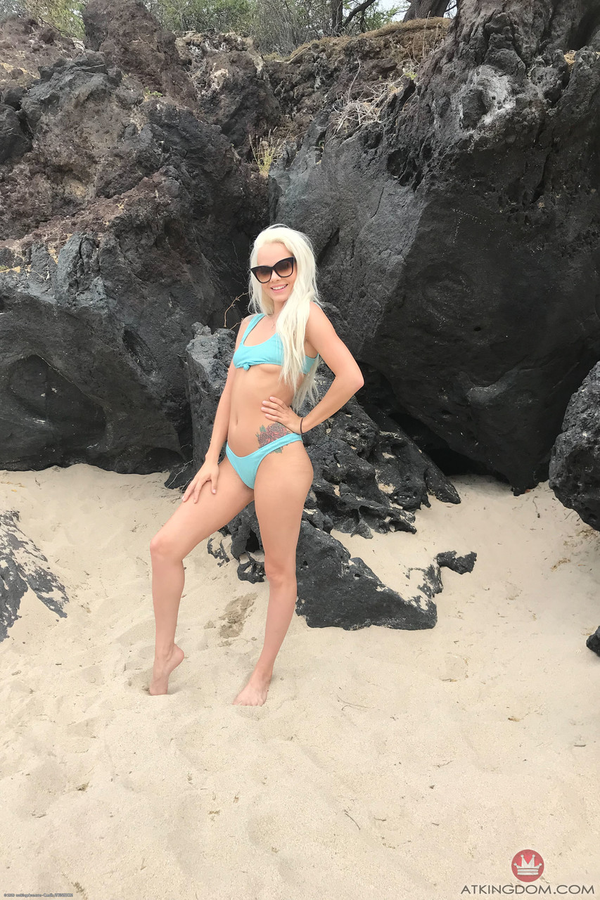 Best of Elsa jean beach