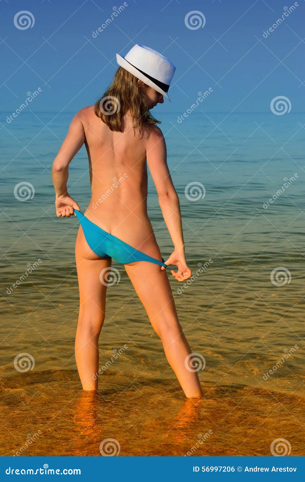dallas weaver recommends russian nude beach girls pic