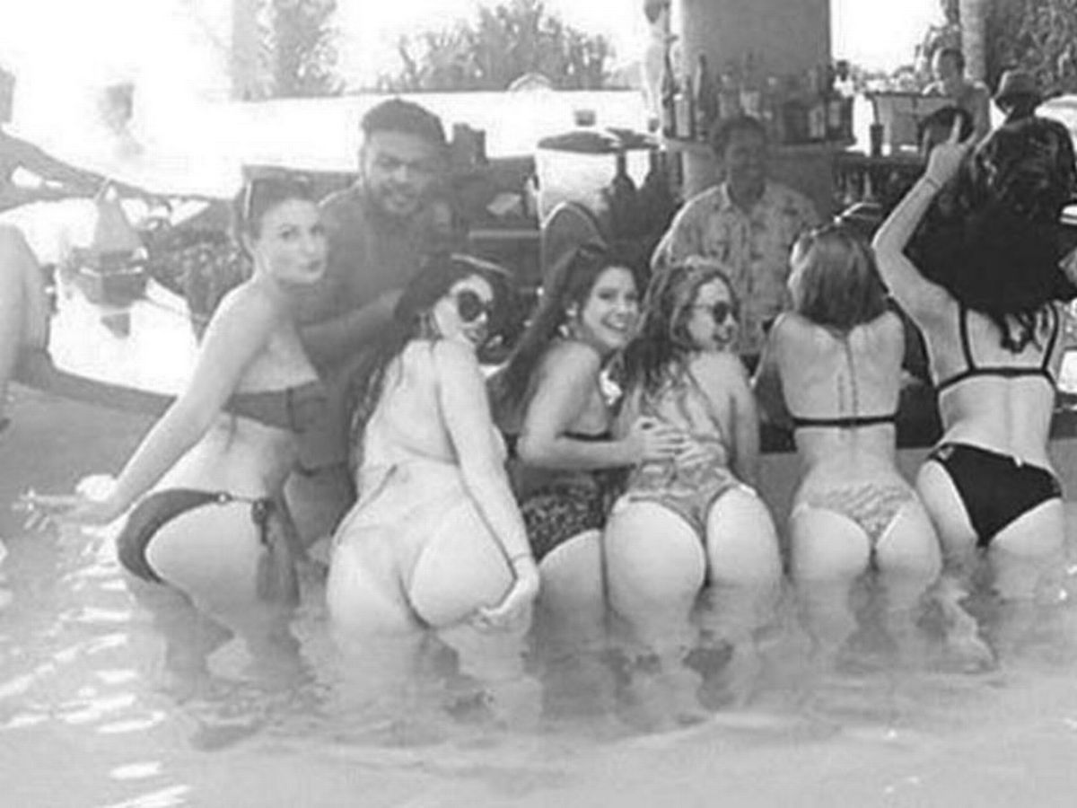 amanda burke share bent over bikini babes photos