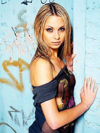 chelsea mcgonigal recommends jessica jane clement blonde pic