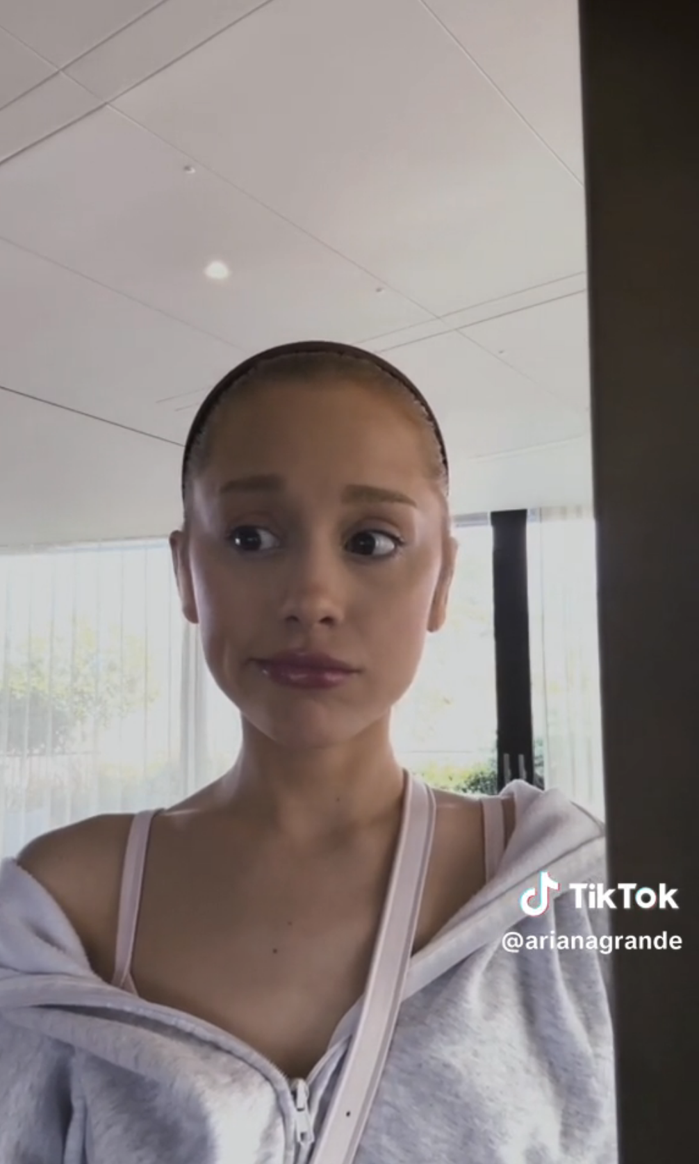 cantik lestari recommends ariana grande porn story pic