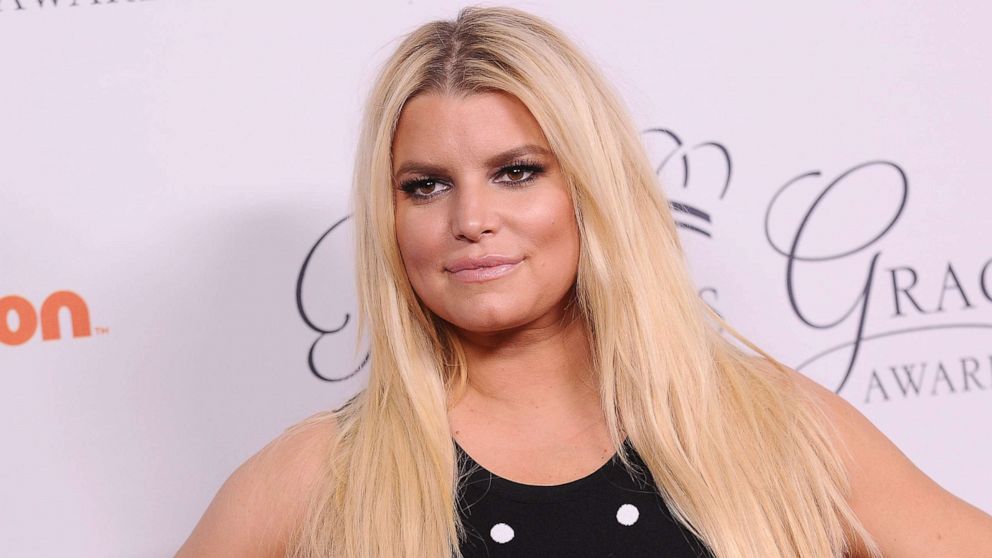 abraham roman recommends jessica simpson haveing sex pic