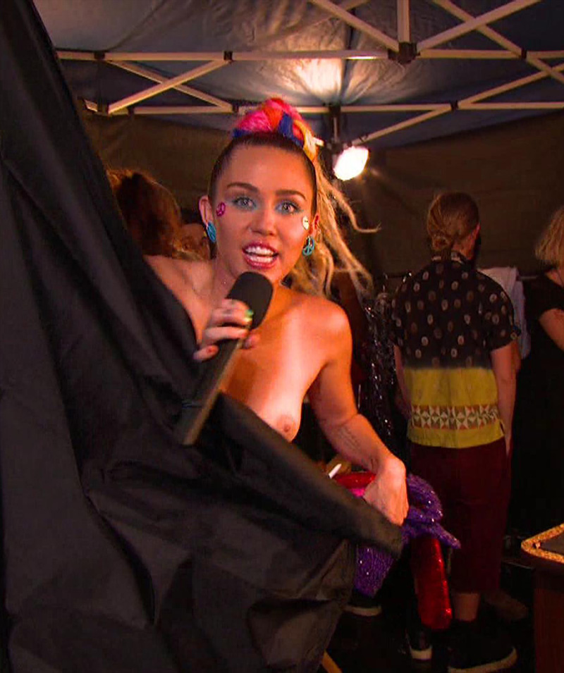 cera hayes share miley cyrus naked backstage photos