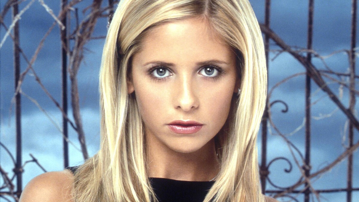 christina hairston add photo nude pictures of sarah michelle gellar