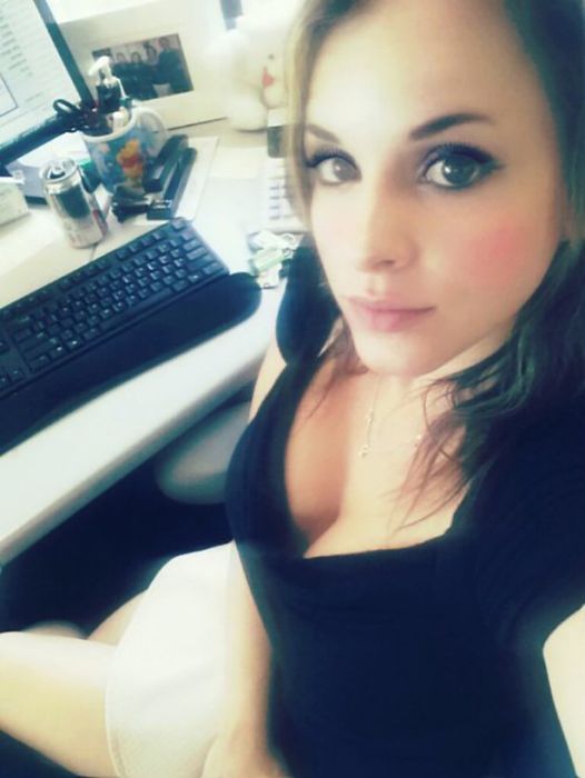 Wife Bored At Work Hot sex humor