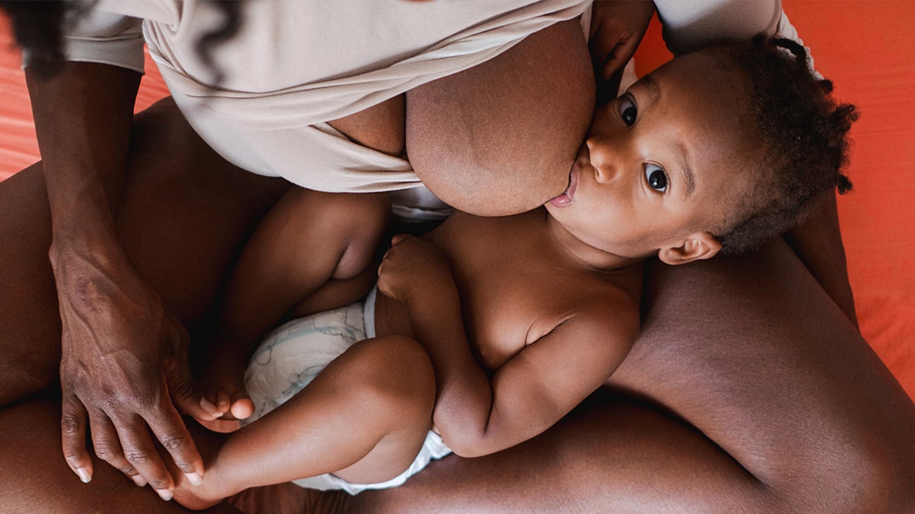 daniel yankey share quality time with mom and her enormous boobs photos