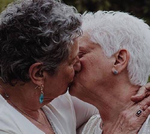arisa porter add photo older lesbians making love