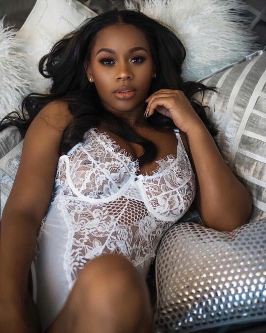 alexandra tena recommends thick women in lingerie tumblr pic