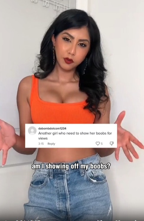ahmad abu samra recommends Girls Showing There Boobes