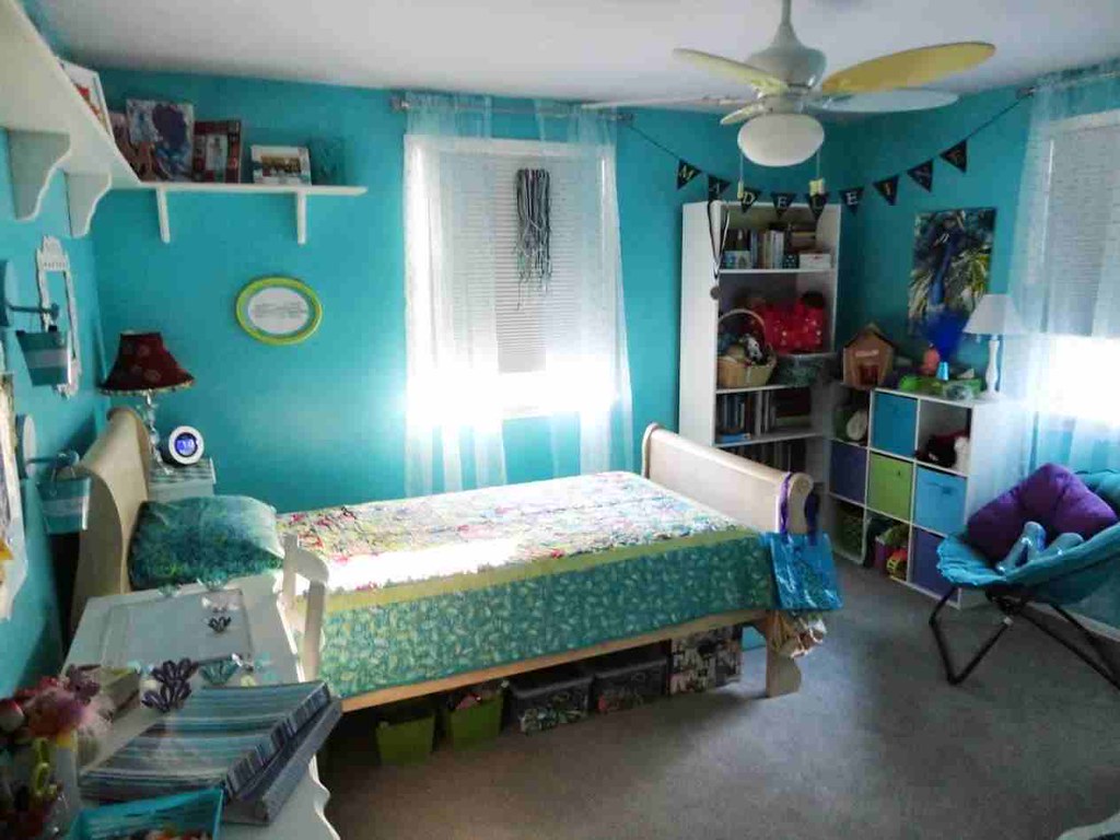 desiree helm recommends teen girl room tumblr pic