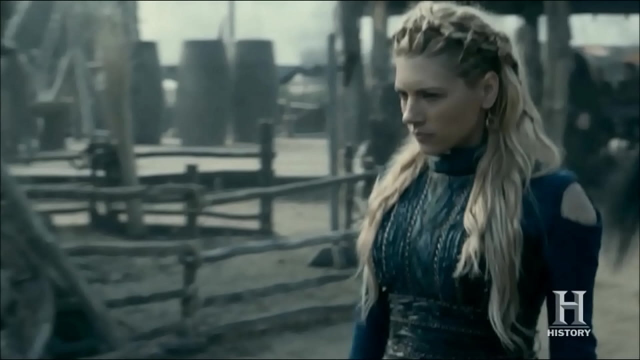 dana ori recommends Vikings All Nude Scenes