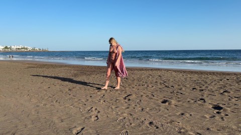 antonio ovalle add photo vintage blonde walking on beach porn