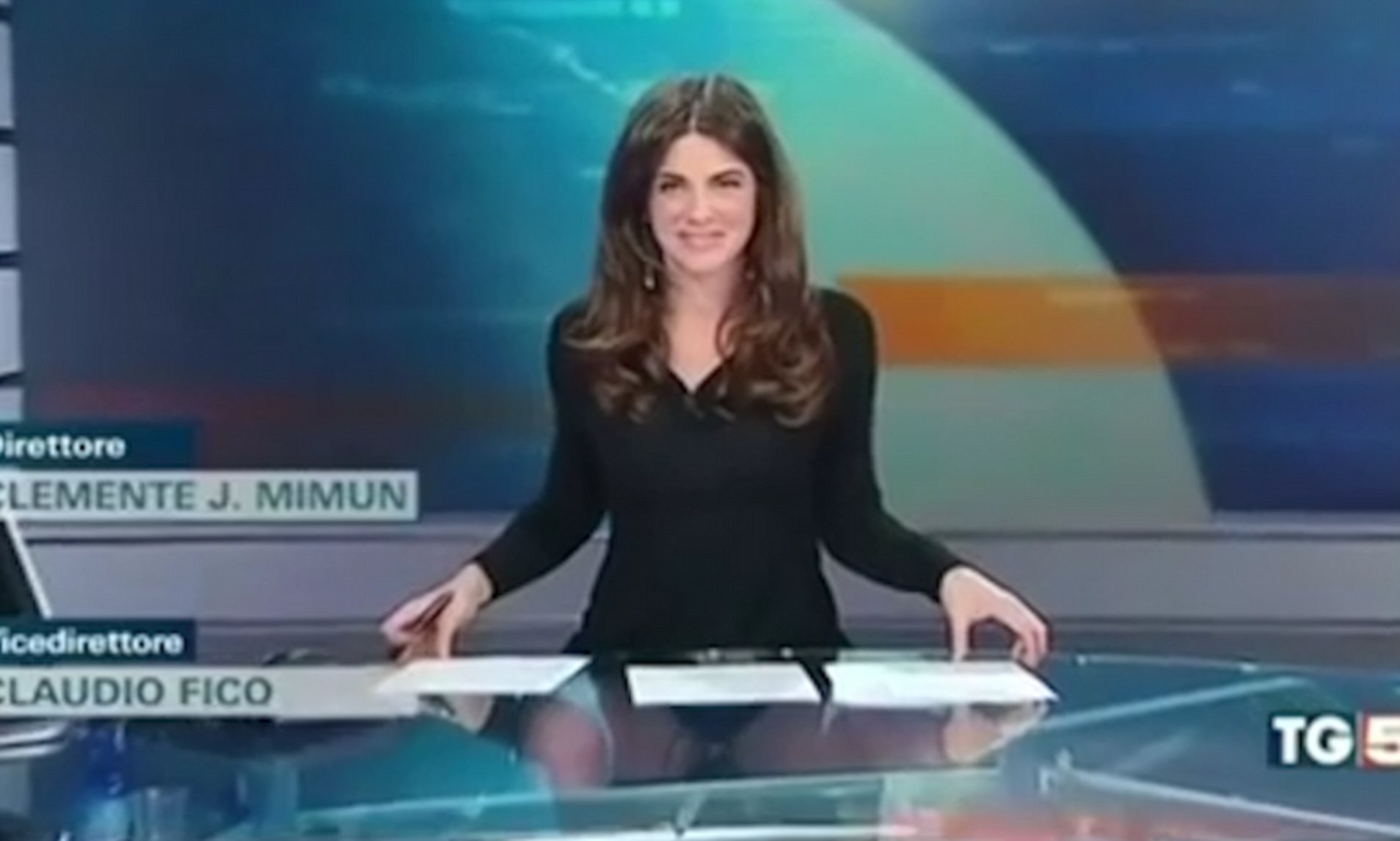 angelique keller add photo news anchor panty shots