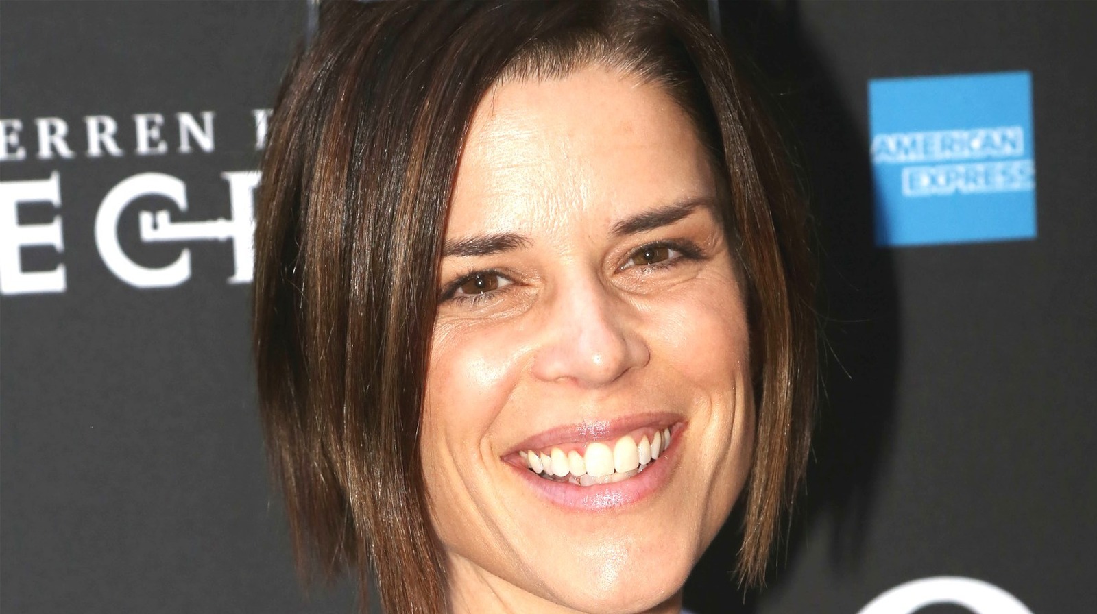 chris shoesmith recommends Neve Campbell Boob Job