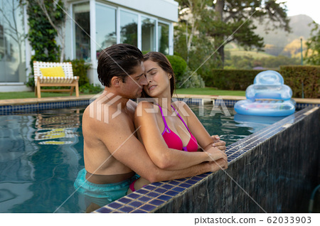 davaris deangelo fleming share couple pool pics photos