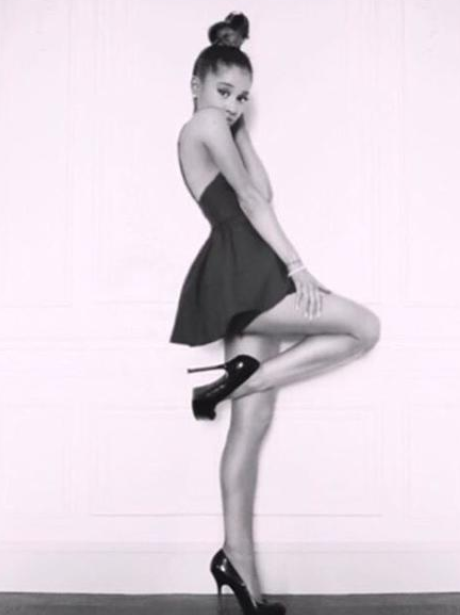 debby stone recommends ariana grande legs pic