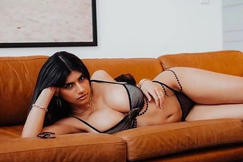 ahmad solehin recommends mia khalifa cup size pic