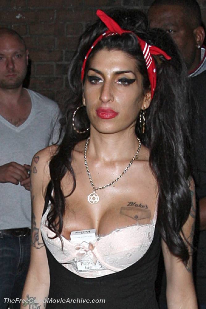Amy Winehouse Nudes cassandra cruz
