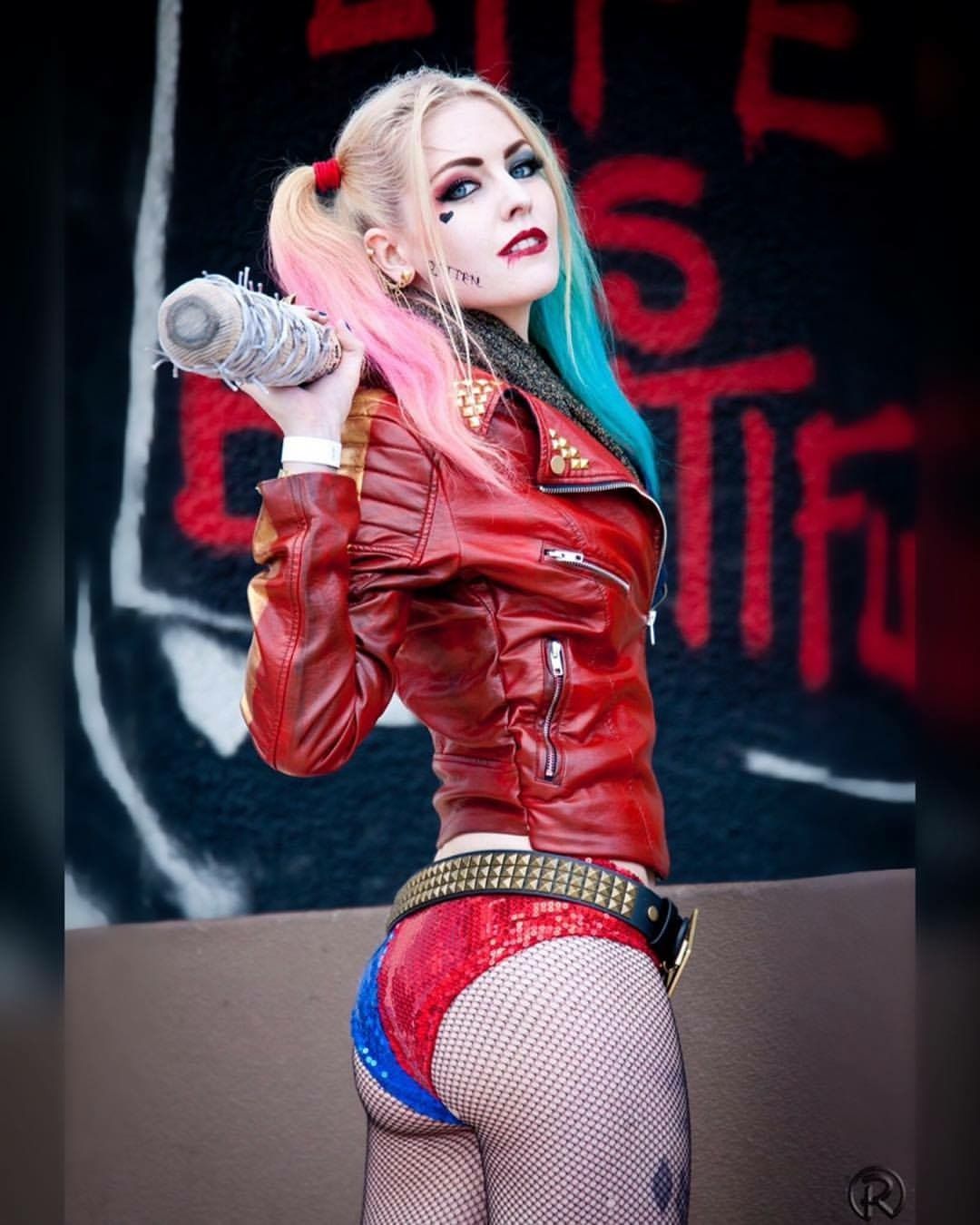 clinton janse van rensburg recommends Harley Quin Cosplay Porn