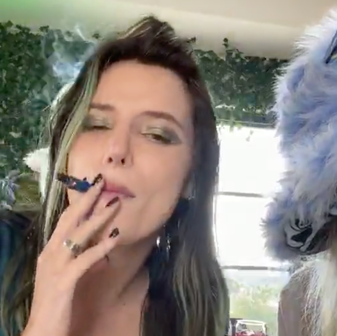 alisha beard recommends bella thorne cigar pic