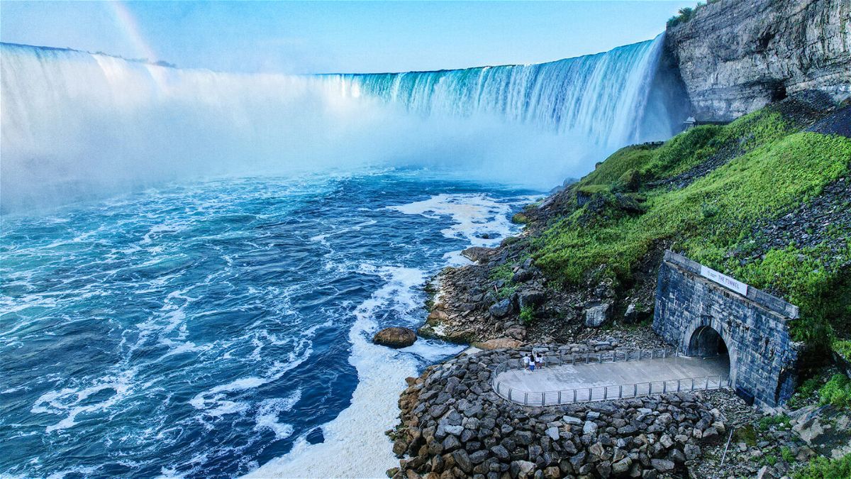 barb s smith recommends backpage niagara falls ny pic