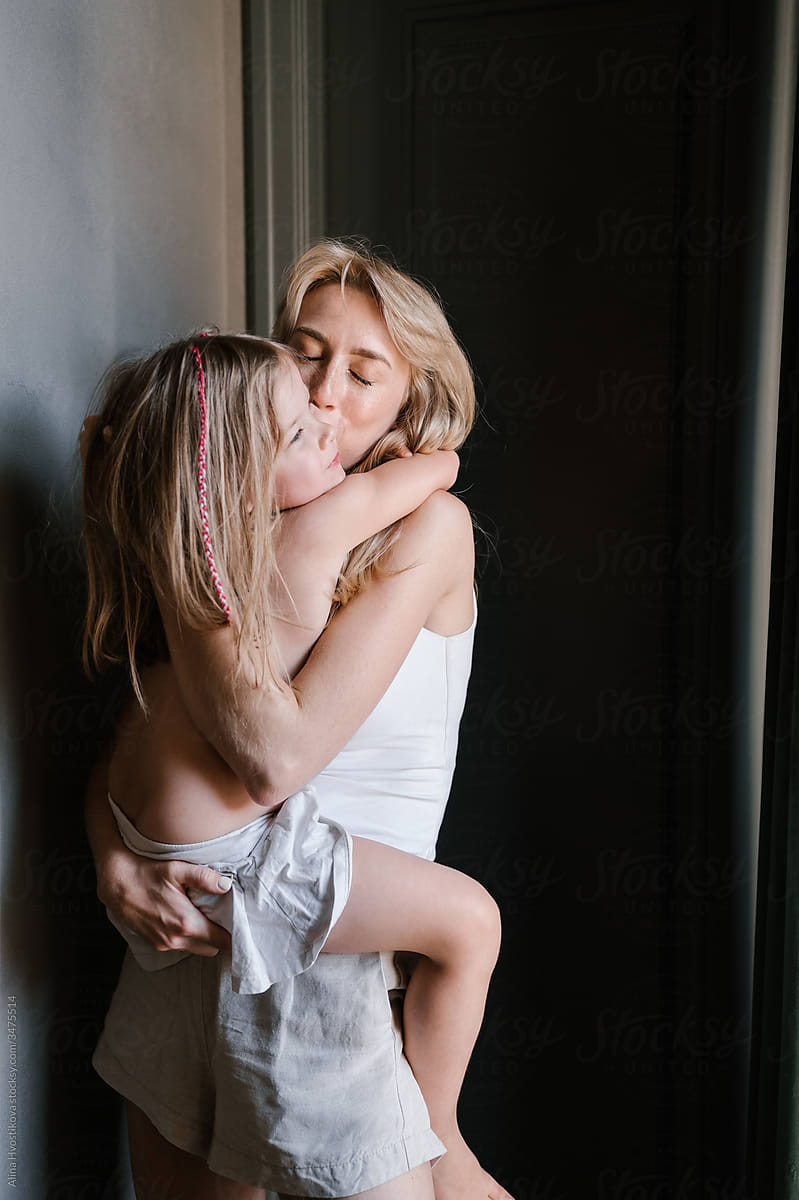 claire tarling recommends mother and daughter making love pic