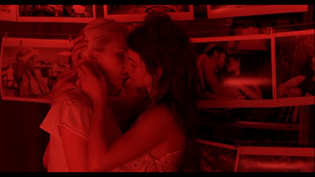 Scarlett Johansson Lesbian Kiss escort gfe