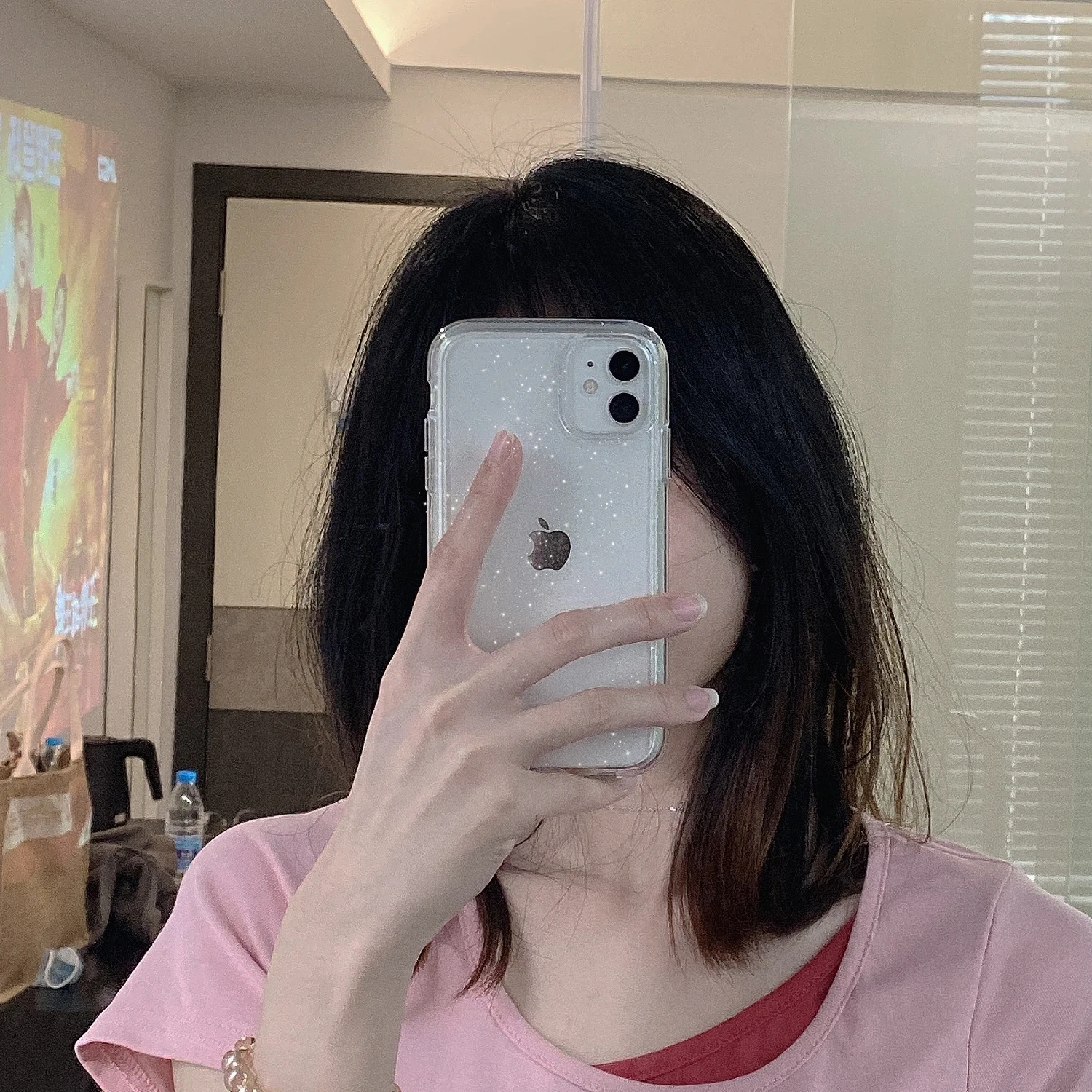 iphone 11 mirror selfie girl