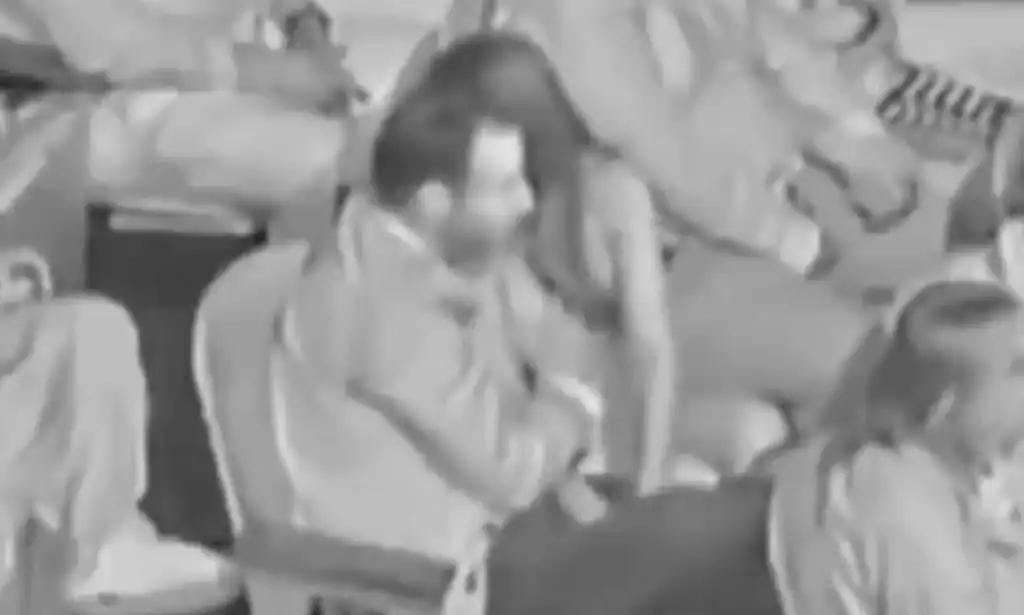 cliff zheng add groped in movie theater photo