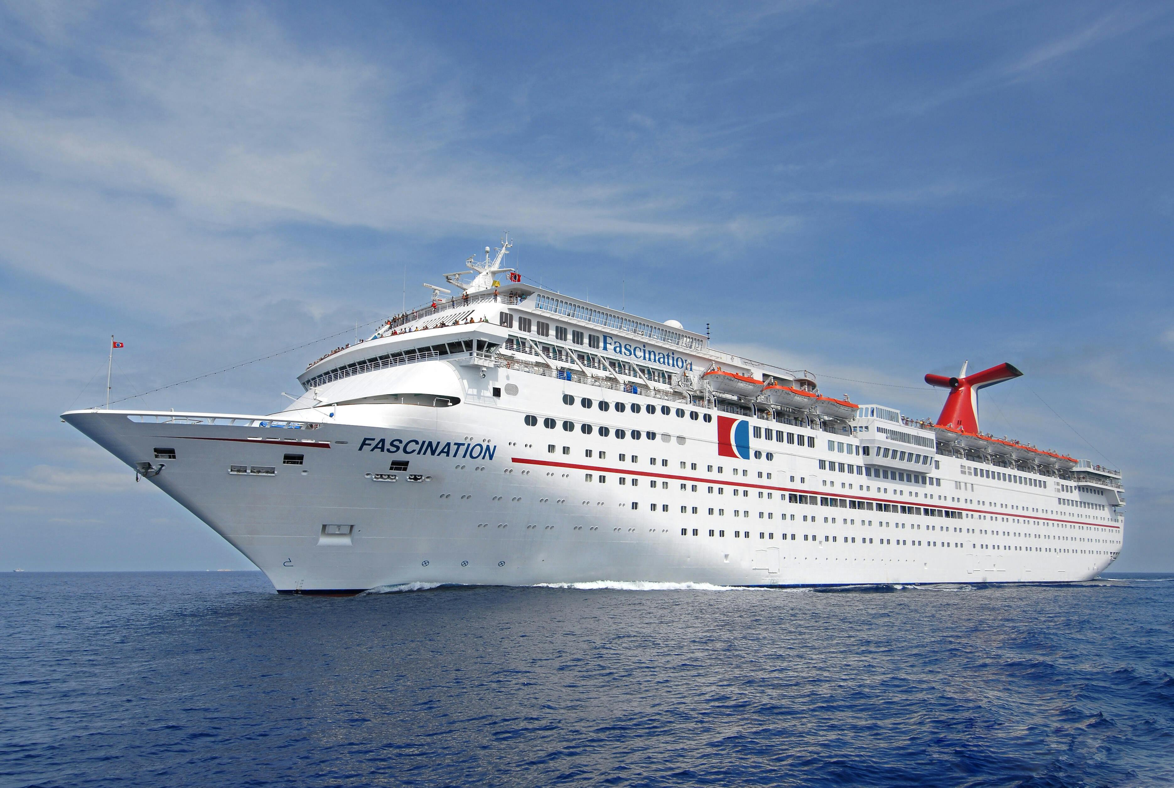 charlie cogbill recommends carnival legend web camera pic
