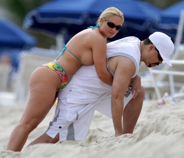 charlene wharton recommends President Of Croatia In Bikini