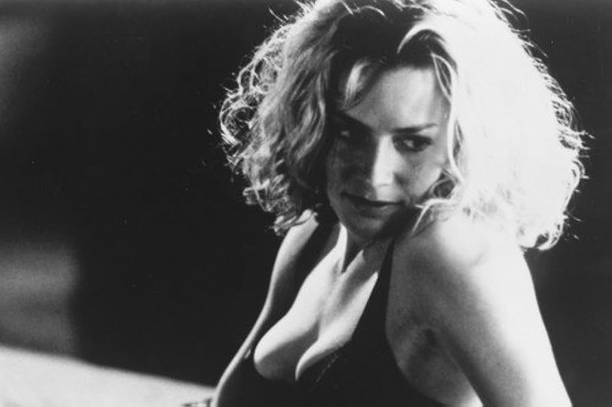 allysa blacer recommends Elisabeth Shue Sexy Pictures