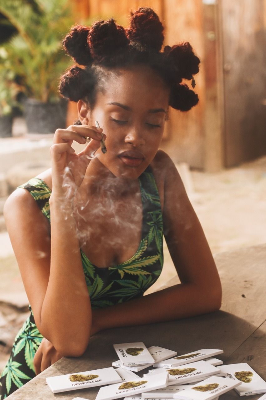 andre croes share beautiful women smoking weed photos