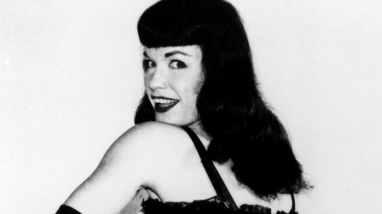 barbiie luvv recommends Nude Photos Of Bettie Page