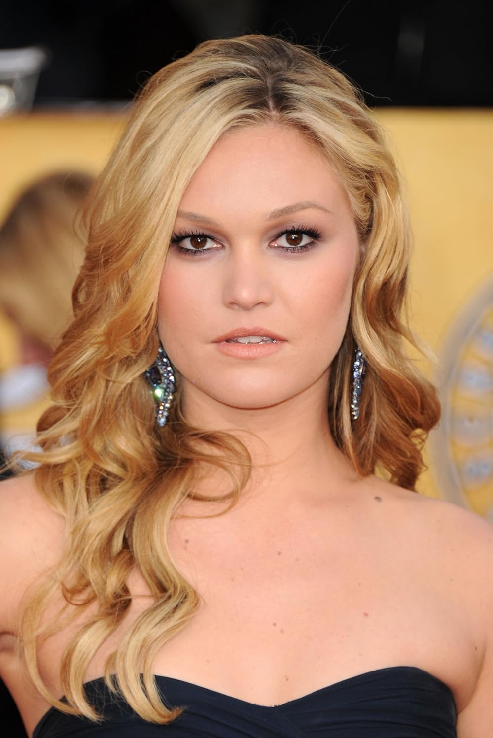 becky lecompte recommends julia stiles topless pic