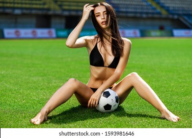 debbie ayton recommends Sexy Girls Playing Football